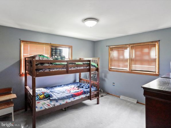 15 Wilderness Ln, Ridgeley, WV 26753