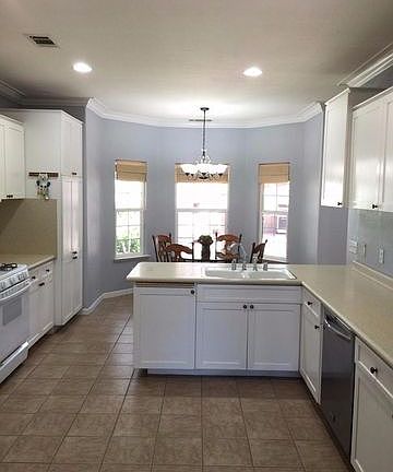 3rd image of 1342 E Laura Ct