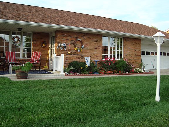 2nd image of 6836 Willow Creek Dr