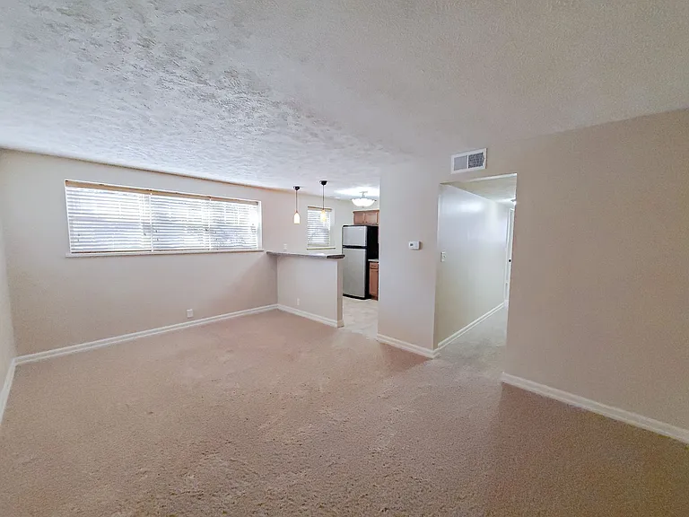 603 S 35th Ave — Photo 17