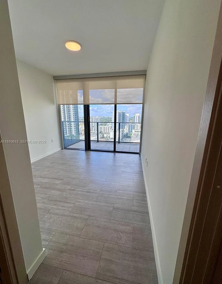 2 bed, 1356 sqft, $8,500 — Photo 3