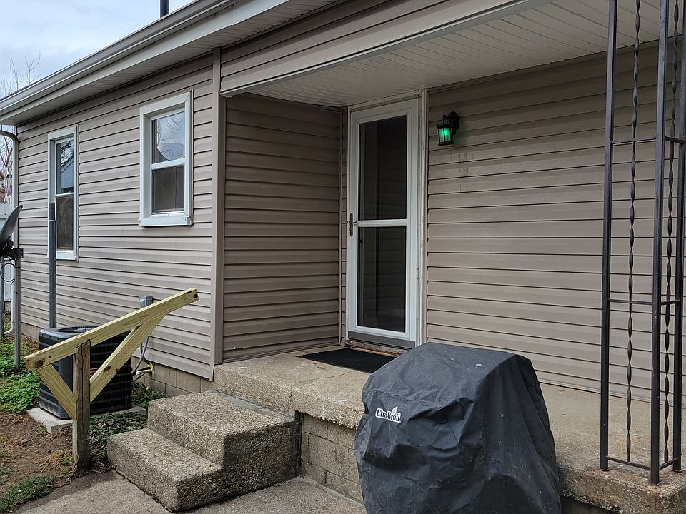 1st image of 4214 Lewis St