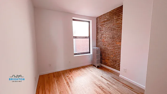 Rented by Brighton Management | media 9