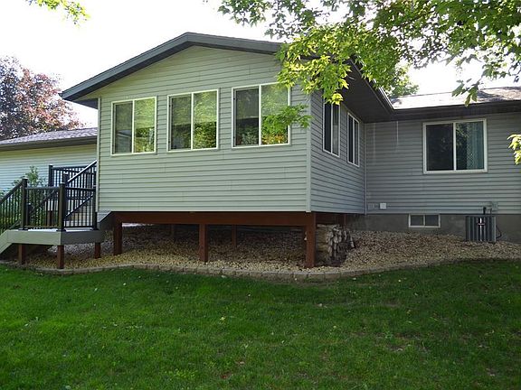 5th image of 1504 Winchester Way