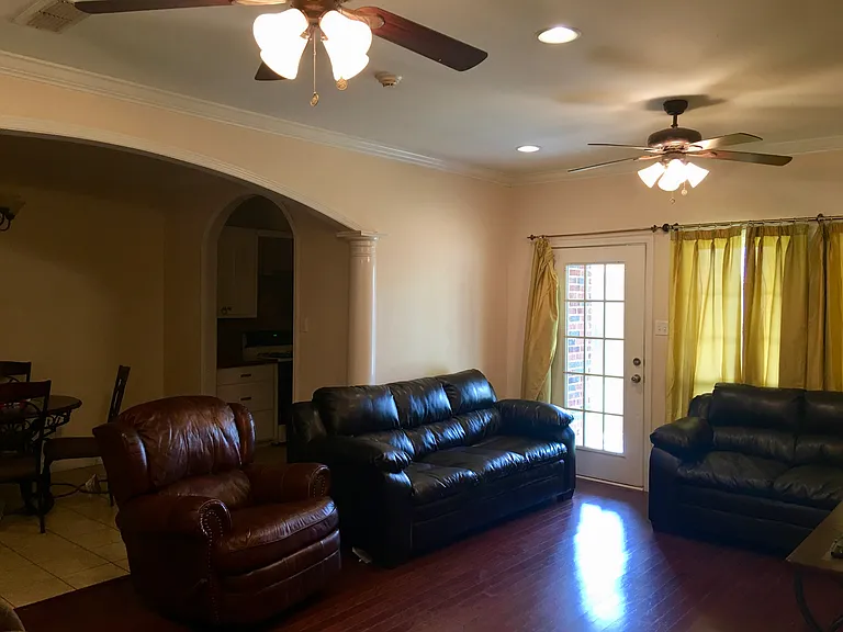 1109 Rita Ln — Photo 22