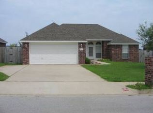 2677 Appleglen, Springdale, AR 72764