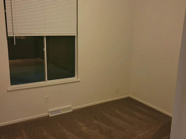 2460 Reed St — Photo 5
