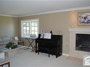 806 Bison Ave, Newport Beach, CA 92660