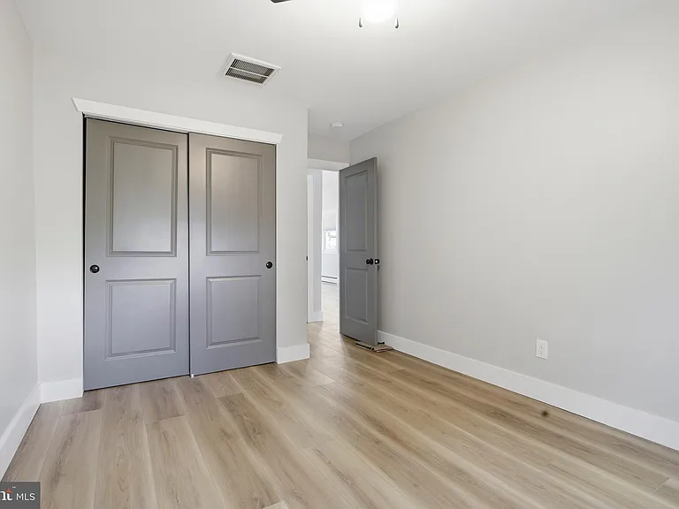 63 Aston Ct — Photo 13