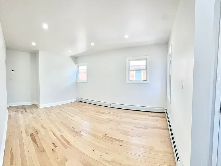 120-38 226th St #1 — Photo 5