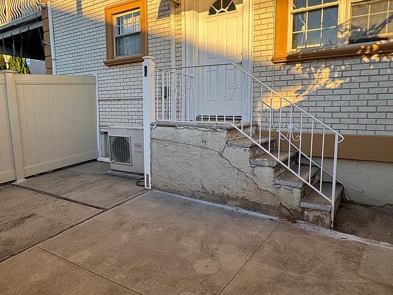 59 Regis Dr #2 — Photo 2