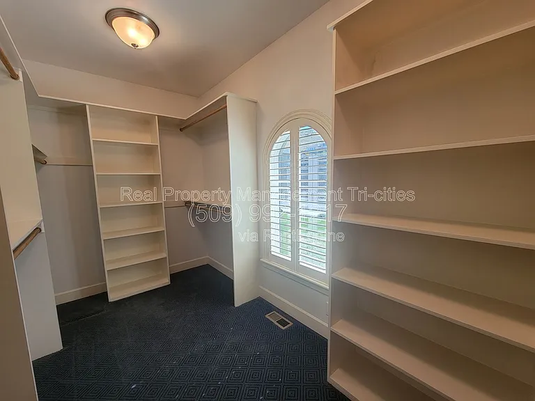 1644 Naples Ln — Photo 19