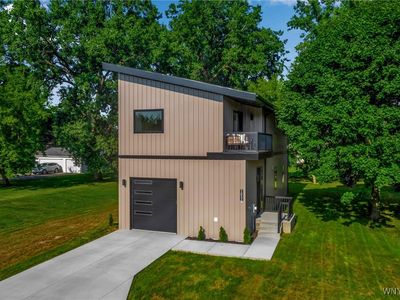 1052 Borden Rd, Cheektowaga, NY, 14043