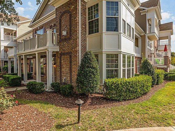 2nd image of 9211 Calabria Dr Unit 116