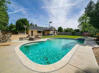 17162 Parthenia St, Northridge, CA 91325