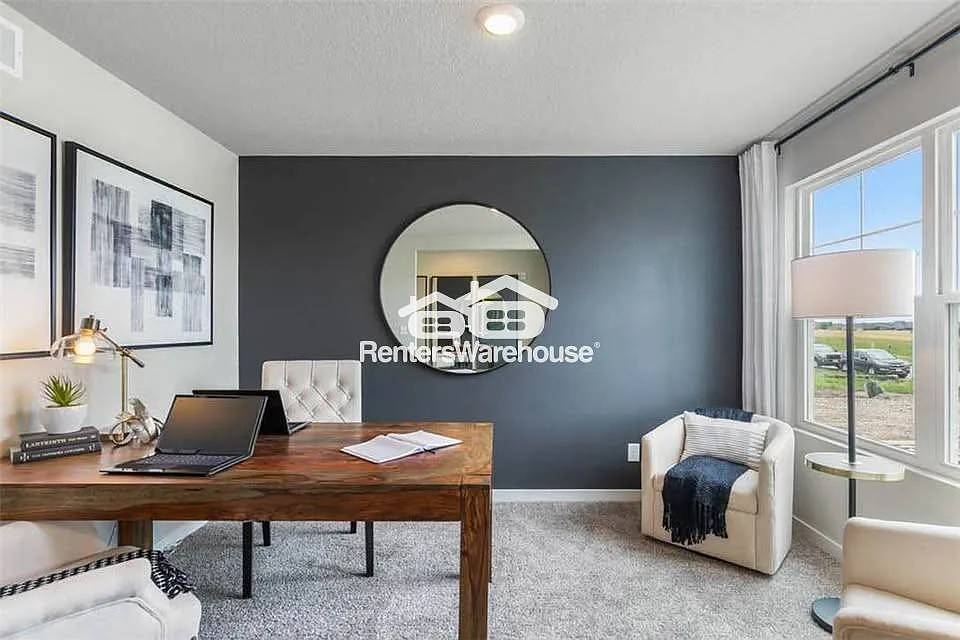 4 Bedroom House - Altoona — Photo 3