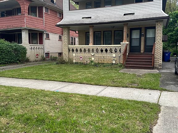 2nd image of 3652 E 146th St #Up