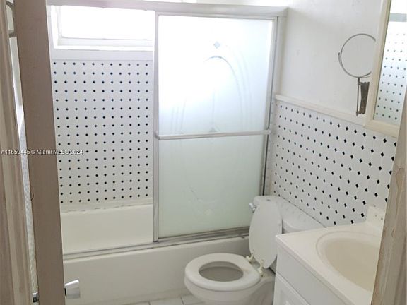 5th image of 7920 East Dr APT 23