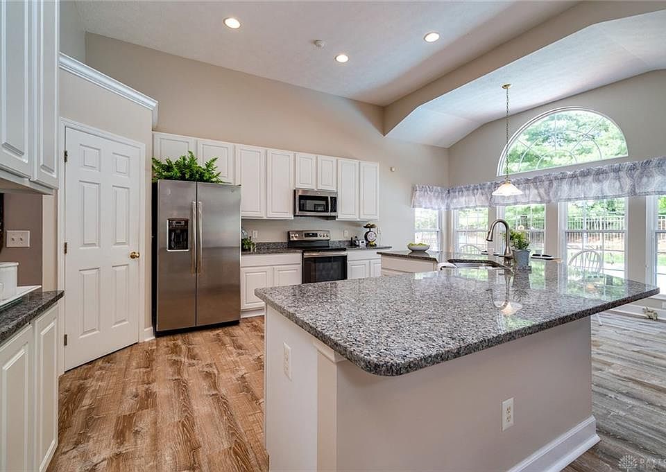 1st image of 3252 Spillway Ct