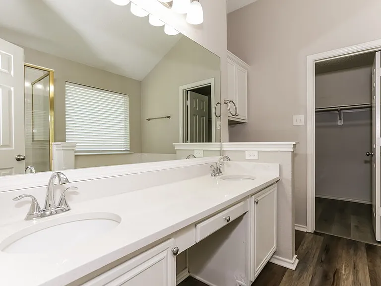 1512 Fern Dr — Photo 11