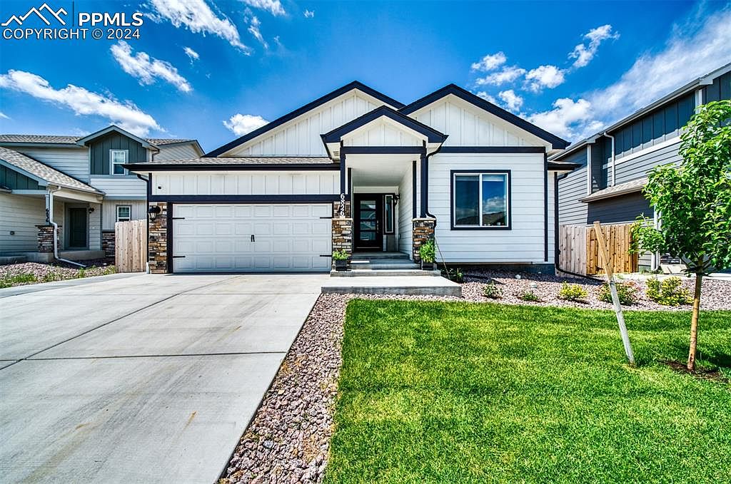 6826 Volga Dr, Colorado Springs, CO 80925 MLS 6824314 Zillow