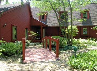 7031 Hill Rd, Plain City, OH 43064