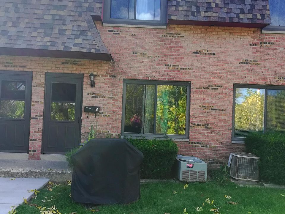 1st image of 4295 S Whitnall Ave Unit G