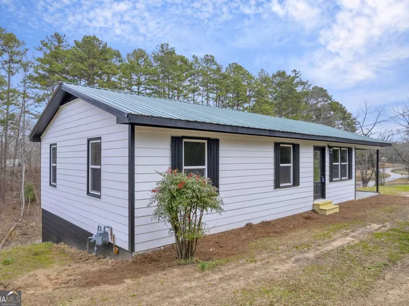 320 Mulkey Rd, Toccoa, GA 30577