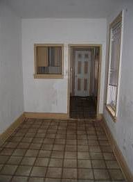 2nd image of 326 W Green St