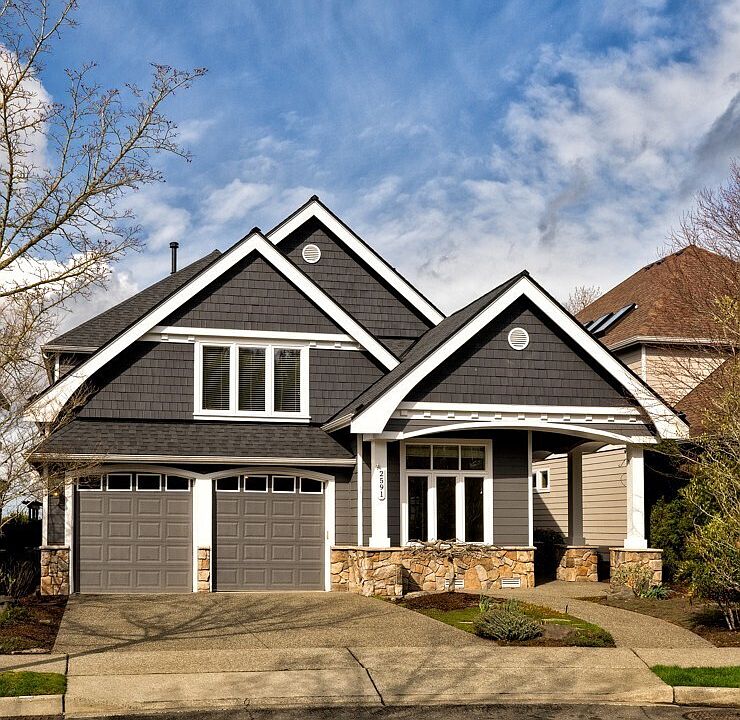 1st image of 2591 34th Avenue NE