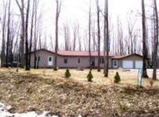 4201 Mockingbird Cir, Farwell, MI 48622