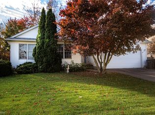 512 Bayberry Dr, Elyria, OH 44035