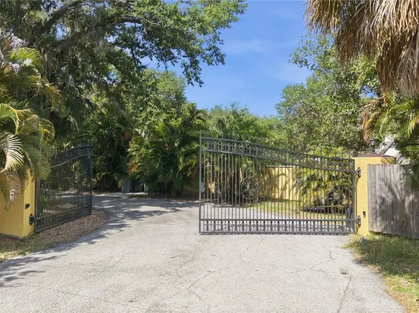 3348 Alamo Ln, Sarasota, FL 34235