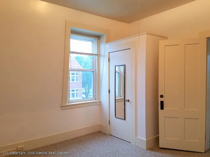 34 Spring St #8 — Photo 6