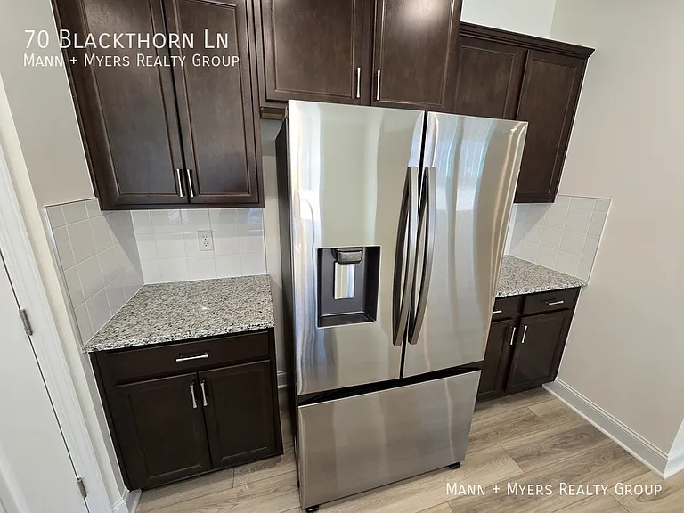 70 Blackthorn Ln — Photo 18