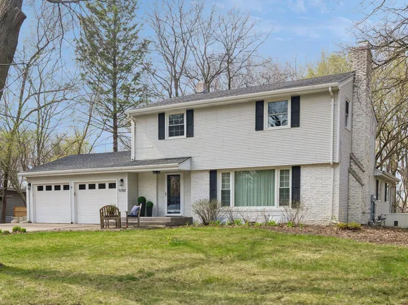 5760 Echo Rd, Shorewood, MN 55331
