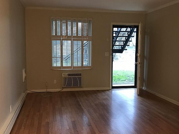 3rd image of 2601 Hillsboro Pike APT G2