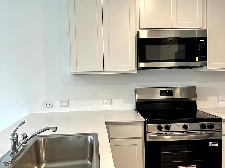 Kitchen appliances