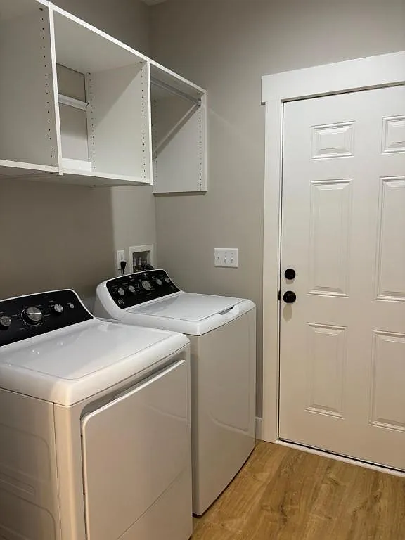3262 B Greenville Hwy — Photo 2