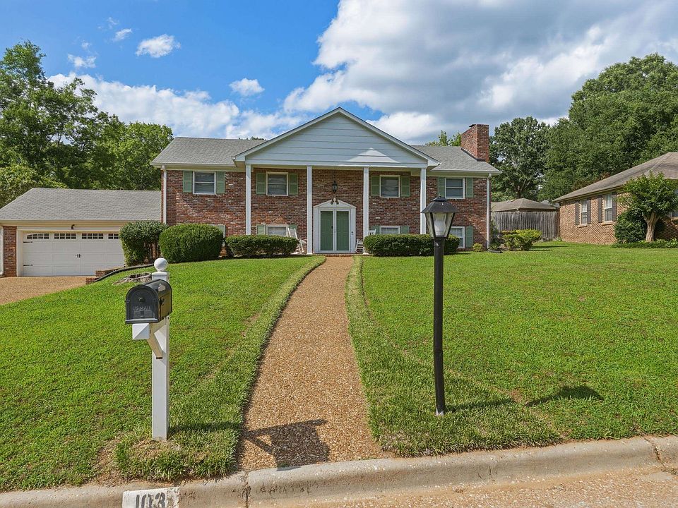 1st image of 103 Creekwood Cir