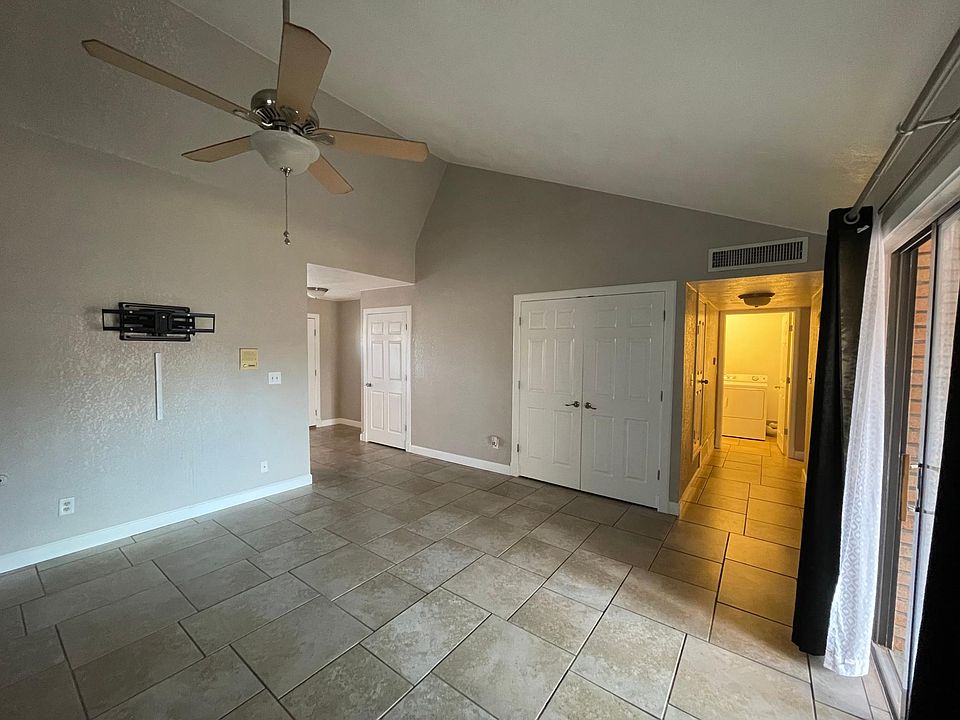 1st image of 1683 Bing Crosby Dr