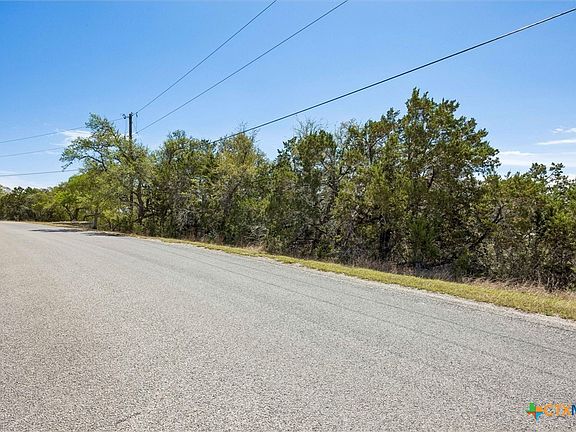 3rd image of 1082 Madrone Rd