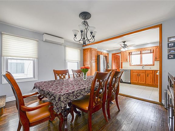 4th image of 3504 Avenue P