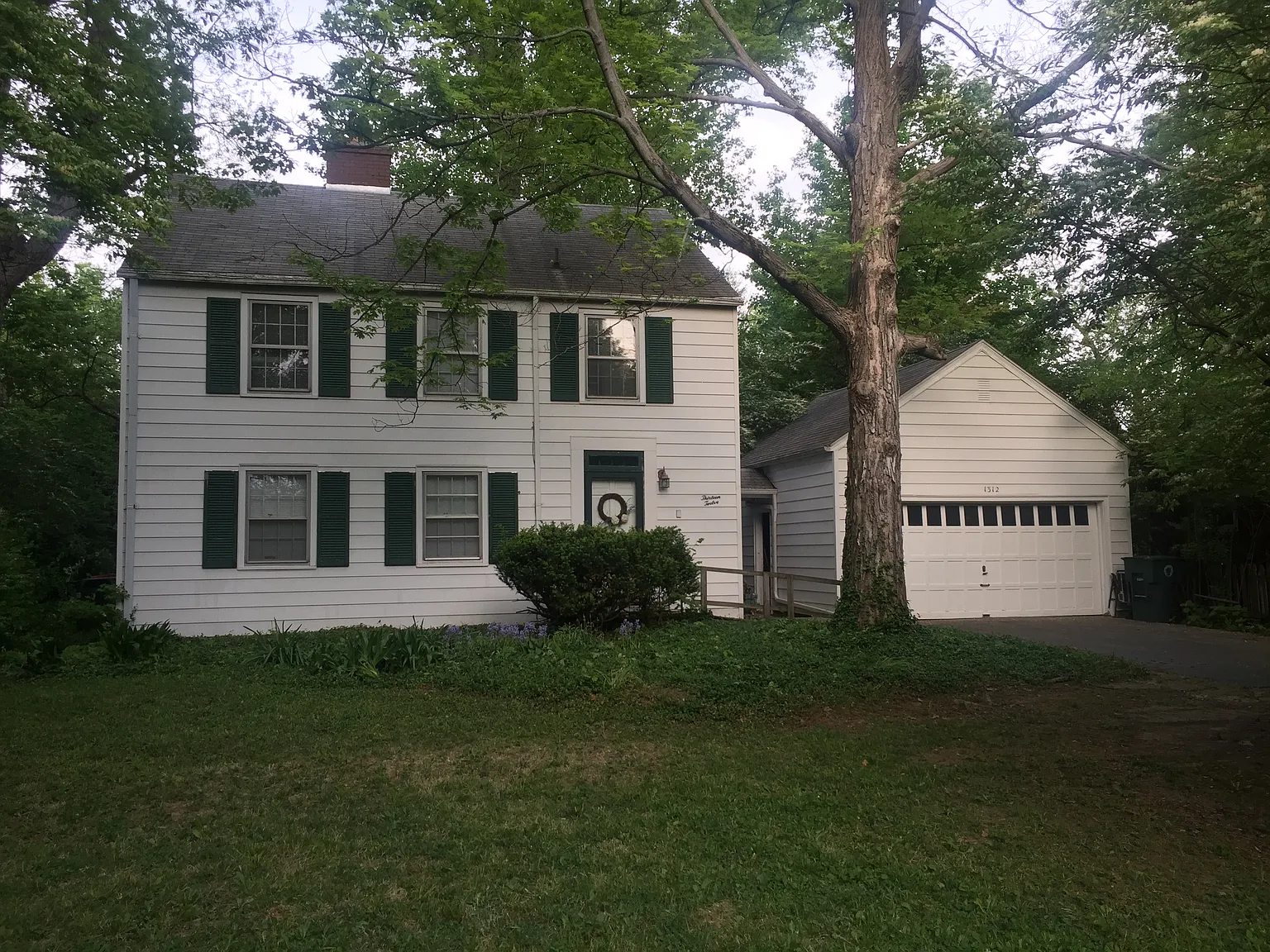 1312 N Mann Ave photo 1