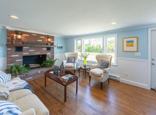 6 Bernese St, Fairhaven, MA 02719