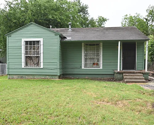 2650 Scotland Dr Photo 1 2650 Scotland Dr Photo 1