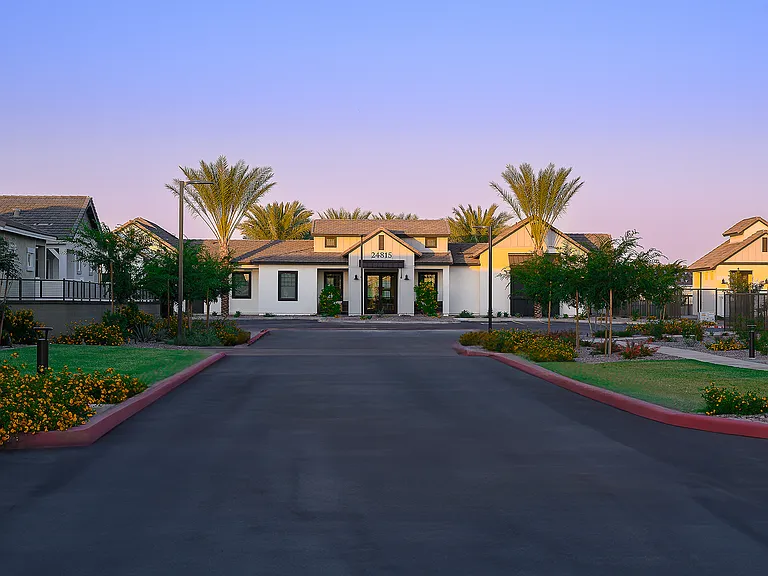 Tavalo Queen Creek — Photo 19
