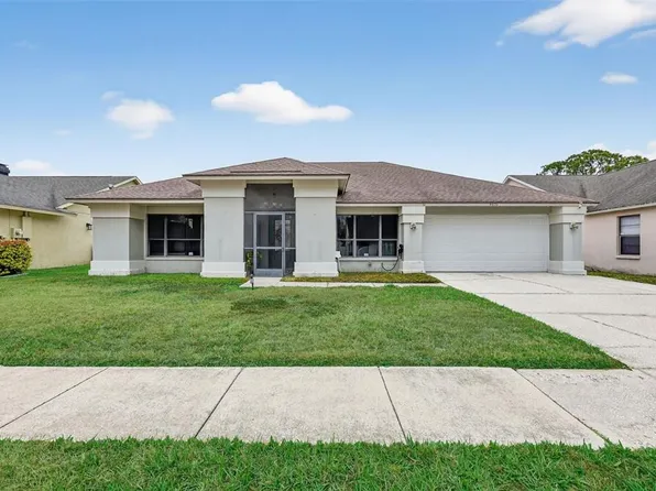 9410 Pebble Glen Ave, Tampa, FL 33647