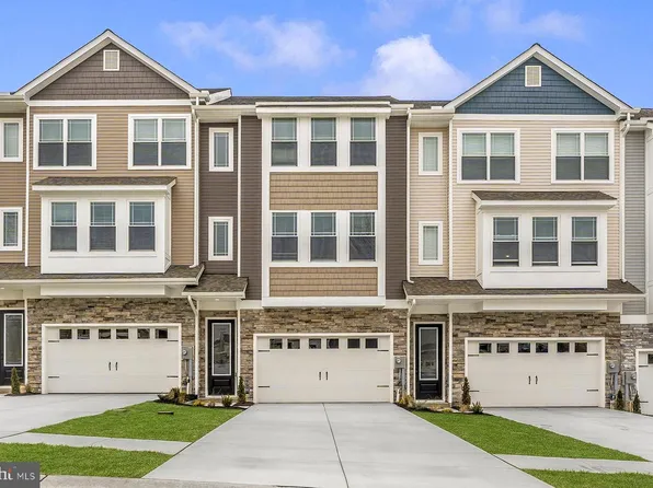 533 Bartholomew Dr, Waynesboro, PA 17268