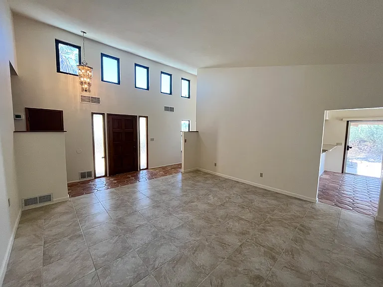 1711 N Placita Tuberia — Photo 7